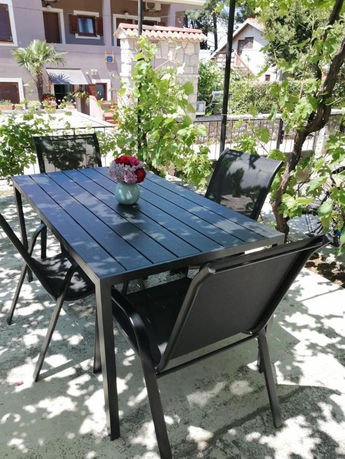 Apartman Barbara Cres Εξωτερικό φωτογραφία